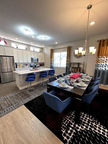 Luxury Home in Denver gallery image 2