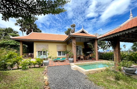 Villa, a little paradise with swimming pool