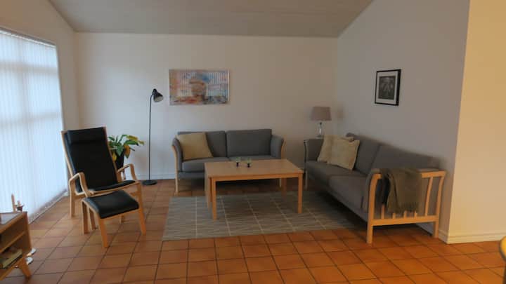 Sommerhuset Ved Natur Og Strand. Plads Til Børn. - Hou