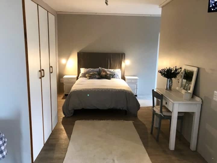 Chumba cha kulala na ubatili 