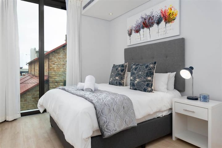 Awesome 2-Bed with the smell of nature | Napier