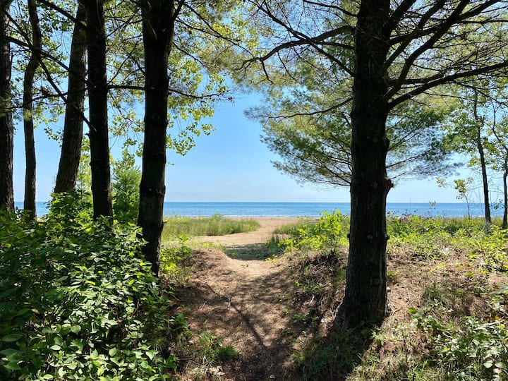 Lake Huron Beach-front Cottage