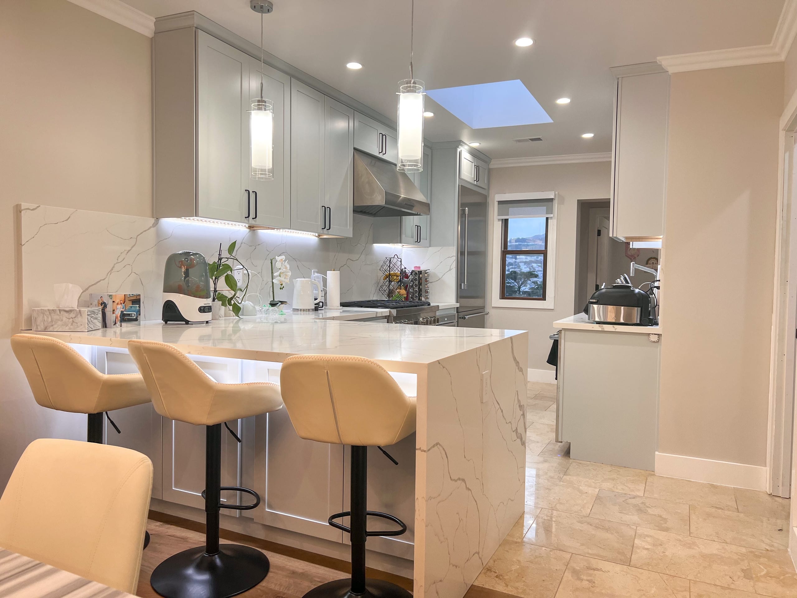 Home in San Francisco · ★4.96 · 3 bedrooms · 3 beds · 3 private baths - Image 11