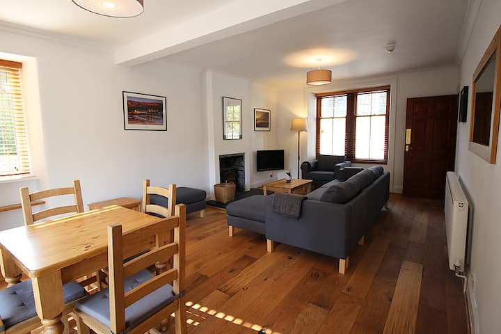 Swn-y-dwr Holiday Cottage - Betws-y-Coed