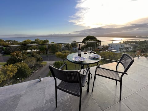 Merimbula's best view - The Peninsula, Long Point