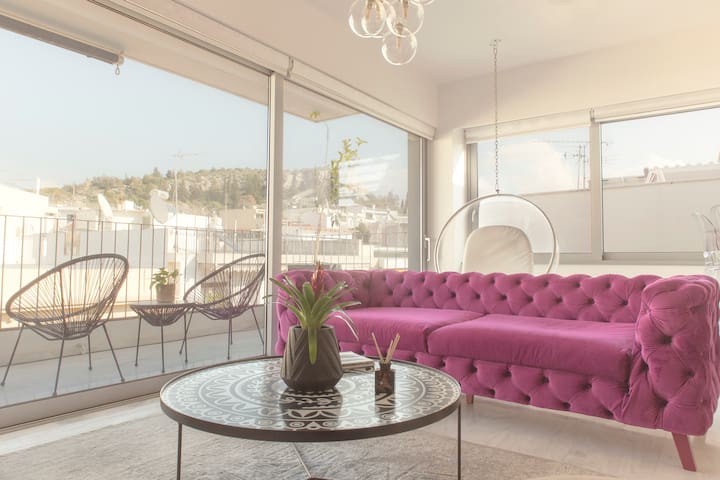 Luxury Apartment near Acropolis-Living Stone Gold
