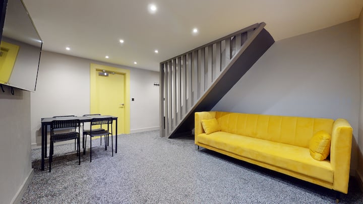 5min Walk To Town/sleeps 4 /20min Train To Cardiff - Pontypridd