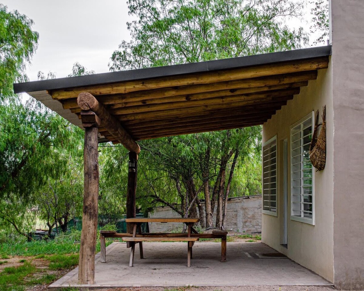Popular Airbnb listing: El Zorzal Cabin in Capitán Montoya