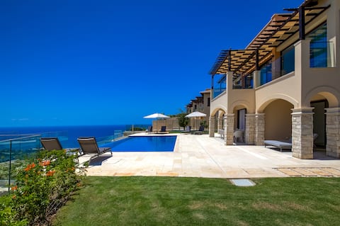 Breathtaking Sea Views, Aphrodite Hills: VillaUV09