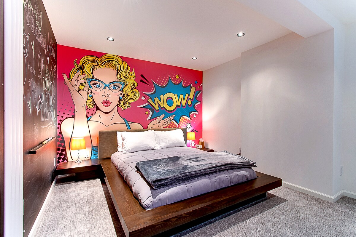 Luxury "Speakeasy Style" Retreat