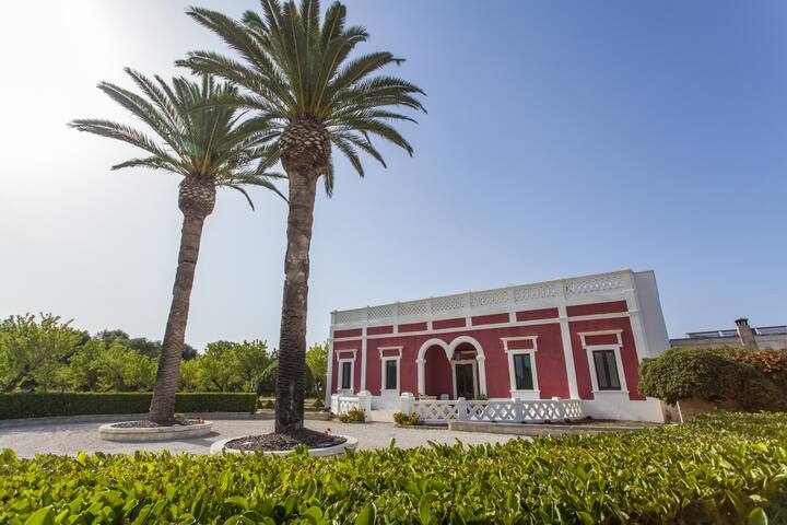 Historic villa – private pool. gallery image 5