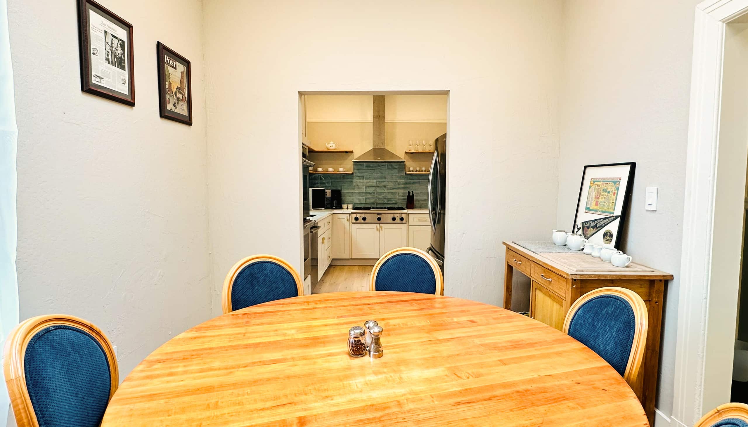 Home in San Francisco · ★4.85 · 5 bedrooms · 6 beds · 2 baths - Image 7
