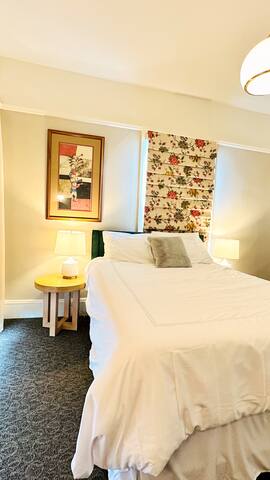 Entire 5BR Flat in Duboce Triangle, Natural Light! gallery image 5