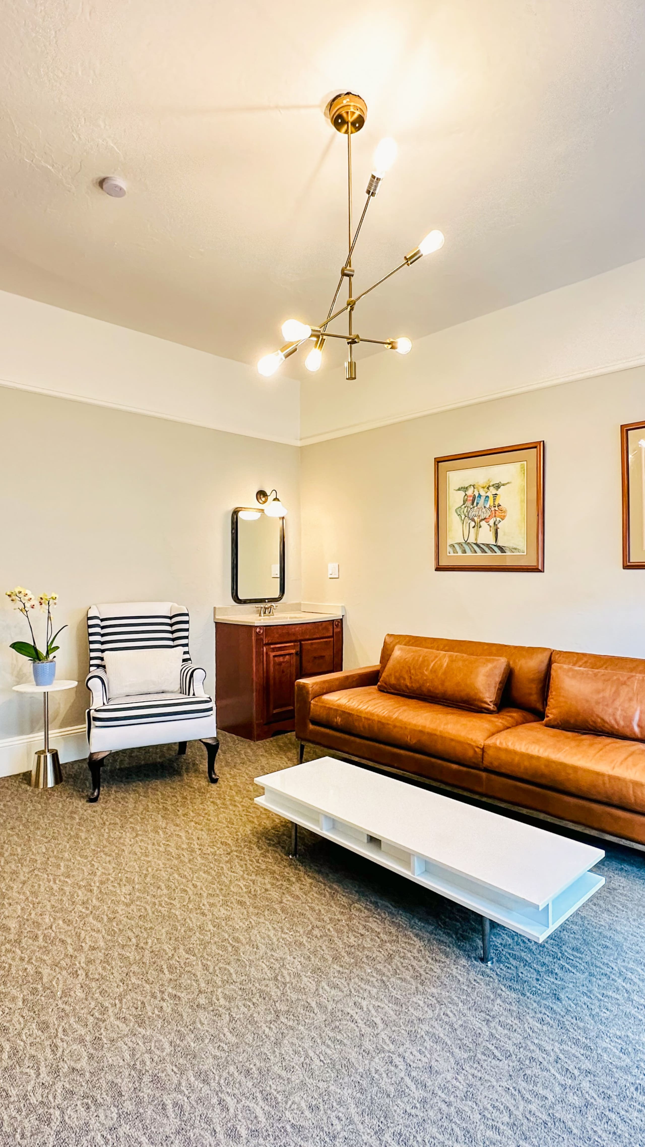 Home in San Francisco · ★4.85 · 5 bedrooms · 6 beds · 2 baths - Image 27
