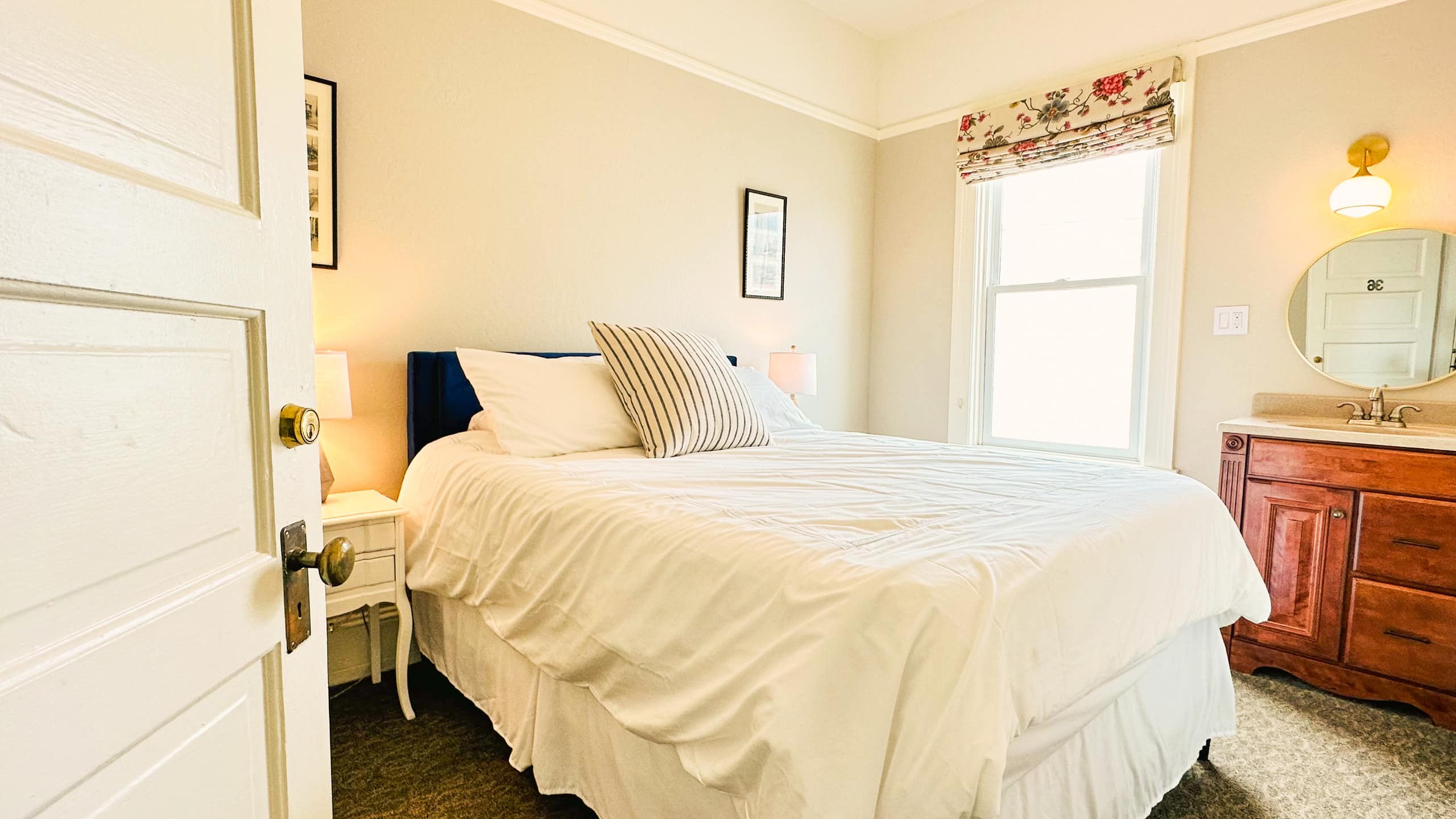 Home in San Francisco · ★4.85 · 5 bedrooms · 6 beds · 2 baths - Image 10