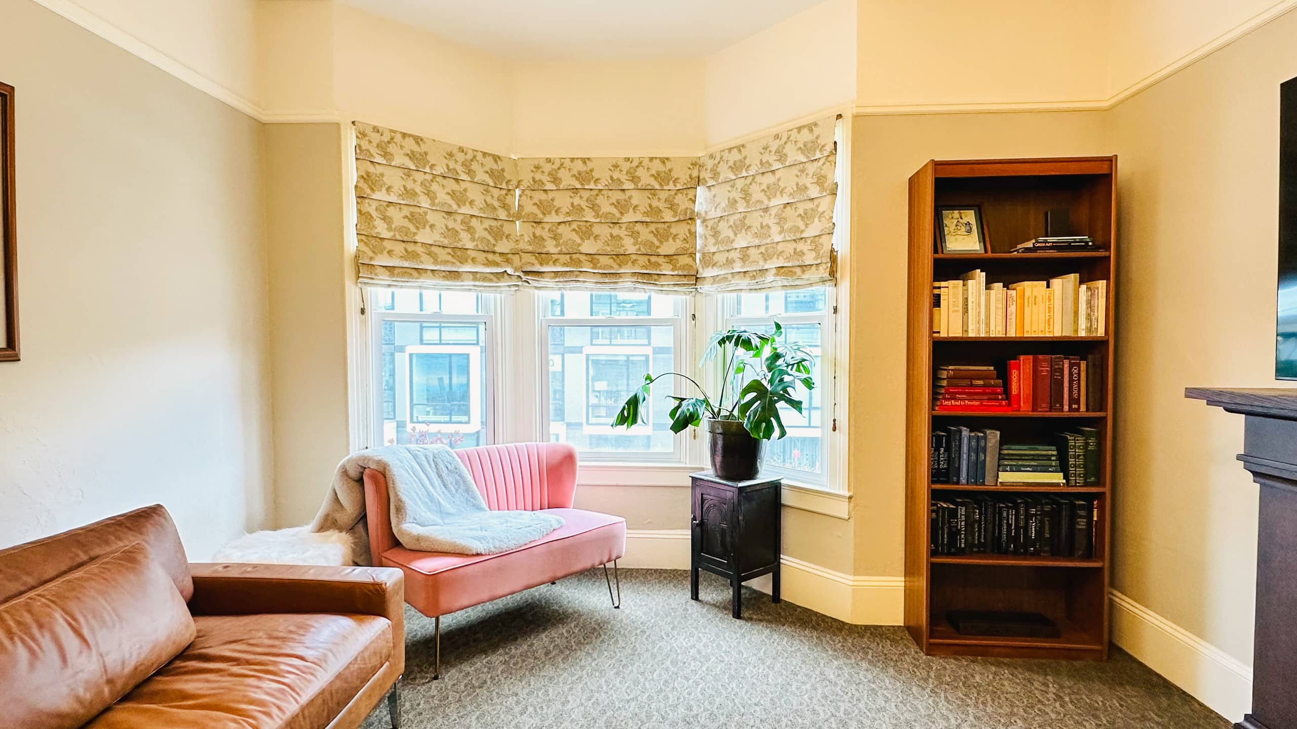 Home in San Francisco · ★4.85 · 5 bedrooms · 6 beds · 2 baths - Image 25