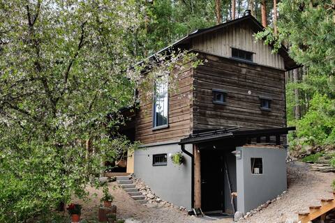 Log sauna room