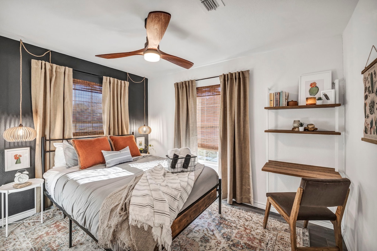 TX Bungalow - 15 min > Zilker, SOCO, Downtown