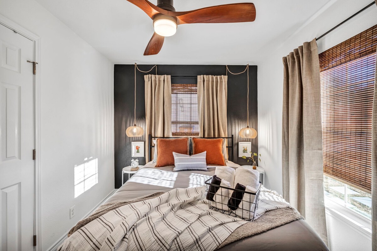 TX Bungalow - 15 min > Zilker, SOCO, Downtown
