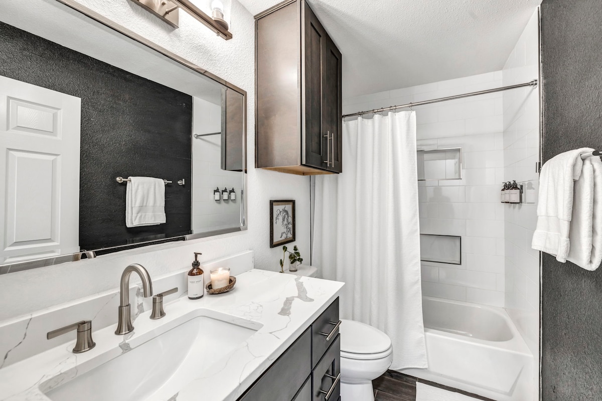 TX Bungalow - 15 min > Zilker, SOCO, Downtown