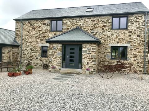The Hay Loft, Wilton Farm