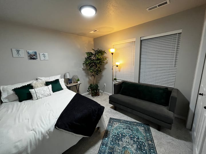 2-room Guest Suite (Week/month) In Nampa/caldwell - Middleton, ID