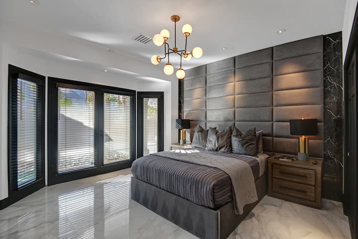 Al doilea dormitor pentru oaspeți cu baie privată și toaletă dublă 