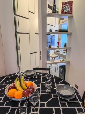 Free private Parking •120 m/q [Duomo 15’ a piedi] gallery image 2