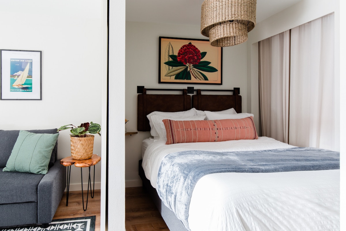 Belltown City Escape