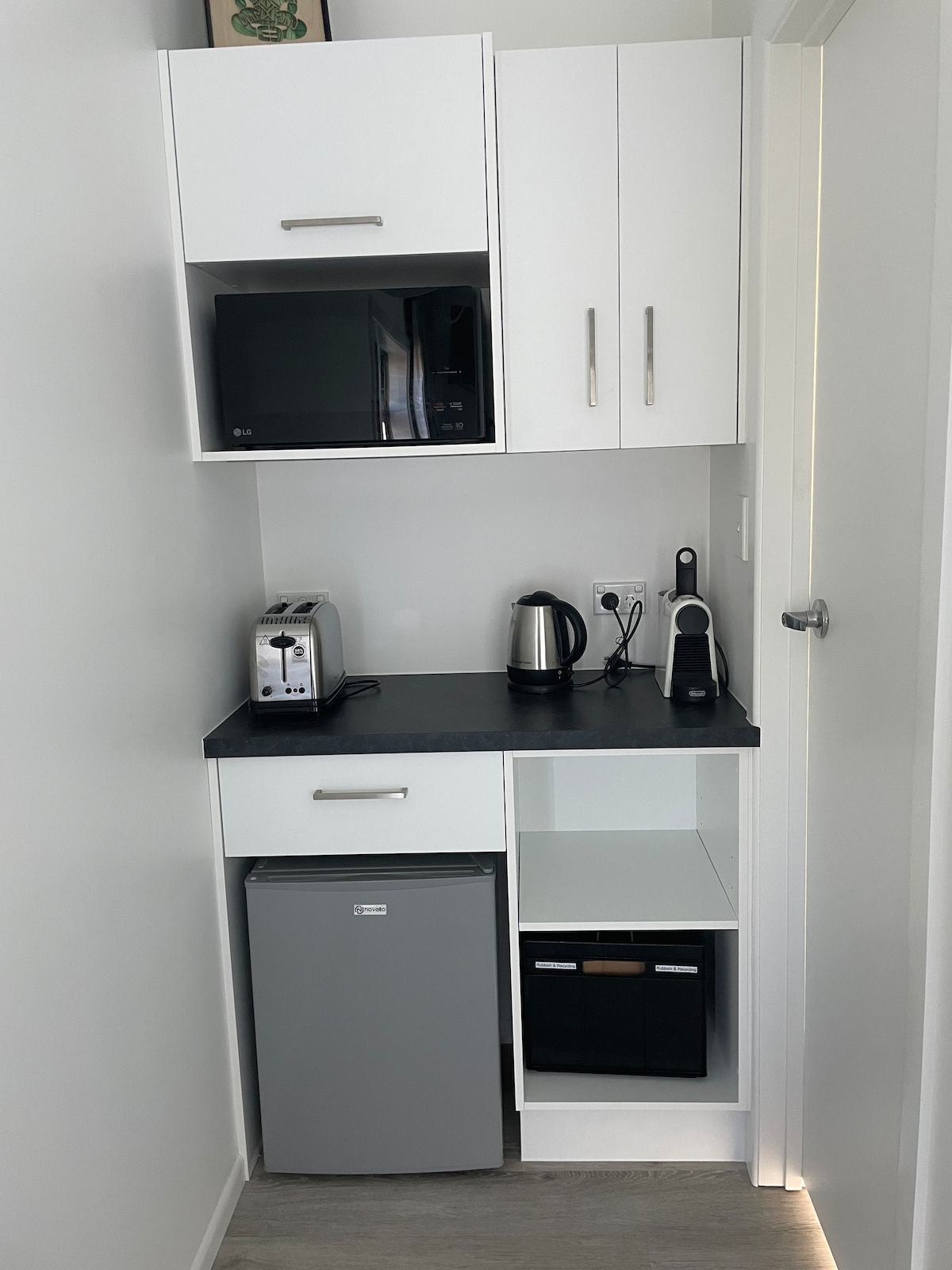 Popular Airbnb listing: Redwood Rest in Lynmore