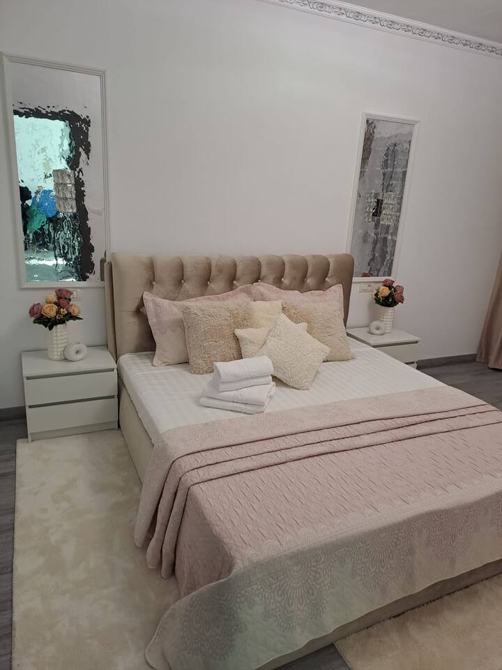 Apartament rebeca&salomeea Apartments for Rent in Arad, Județul Arad