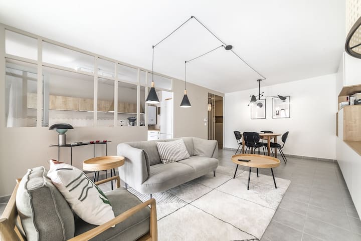 Elégant T3 Au Panier 75m2 Terrasse + Parking Privé - Marselha