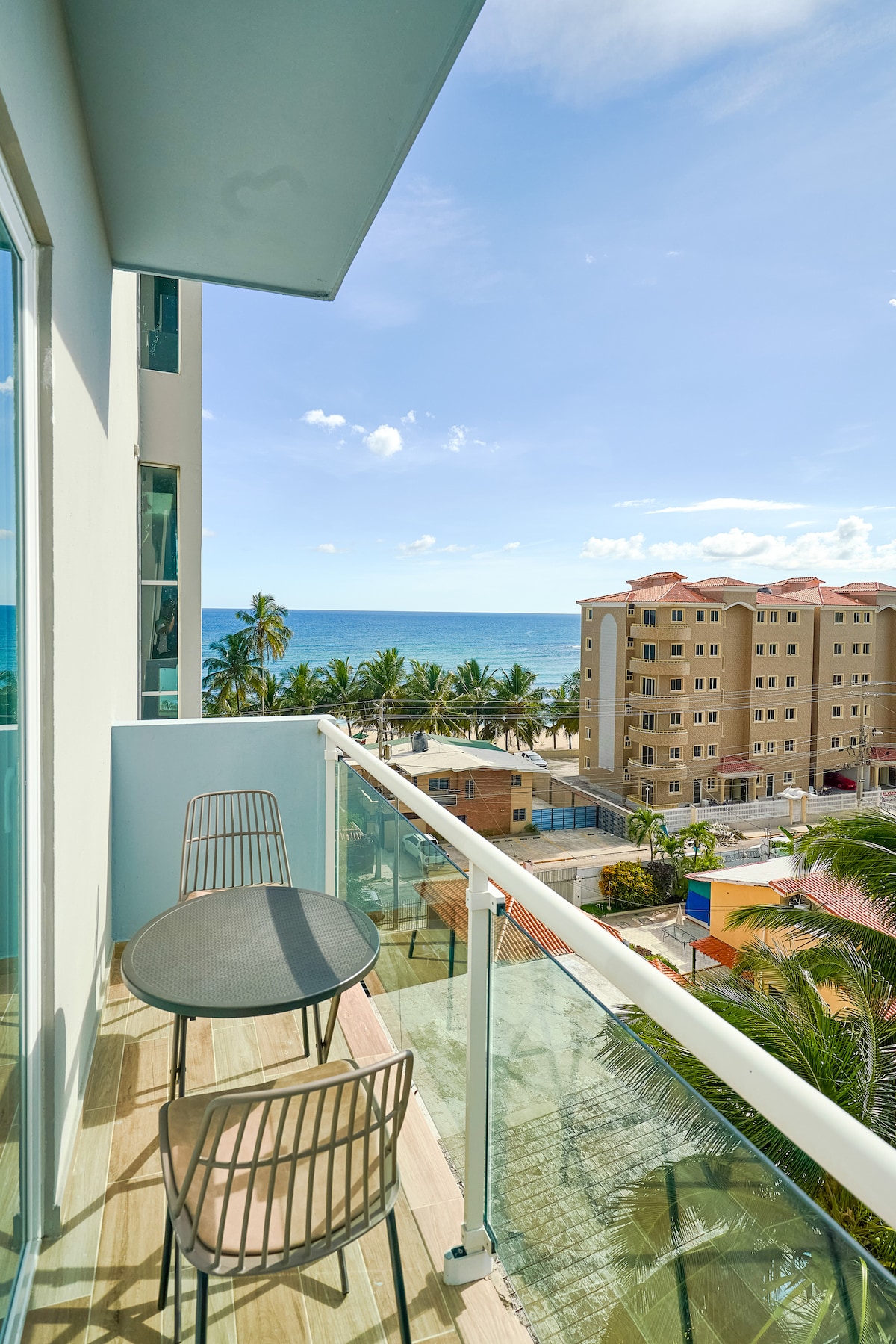 Caribbean Beachside Heaven Apartment Serviced apartments for Rent in