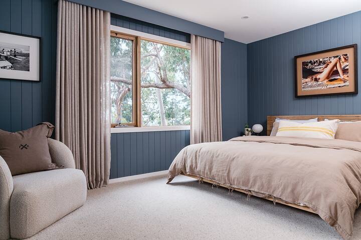 Luxury Home For Extended Families | Tetua Lorne gallery image 2