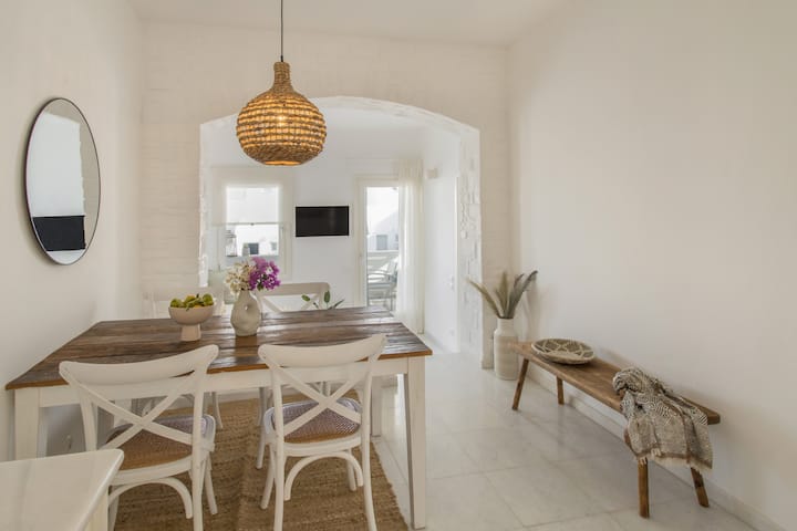 Walk To Naousa | 2br House | Piperi - Paros