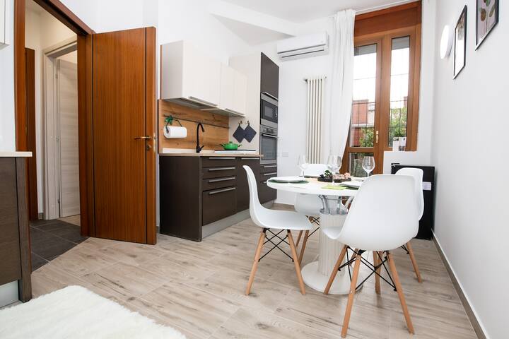 Milano – 8 posti – Metro Cimiano gallery image 2