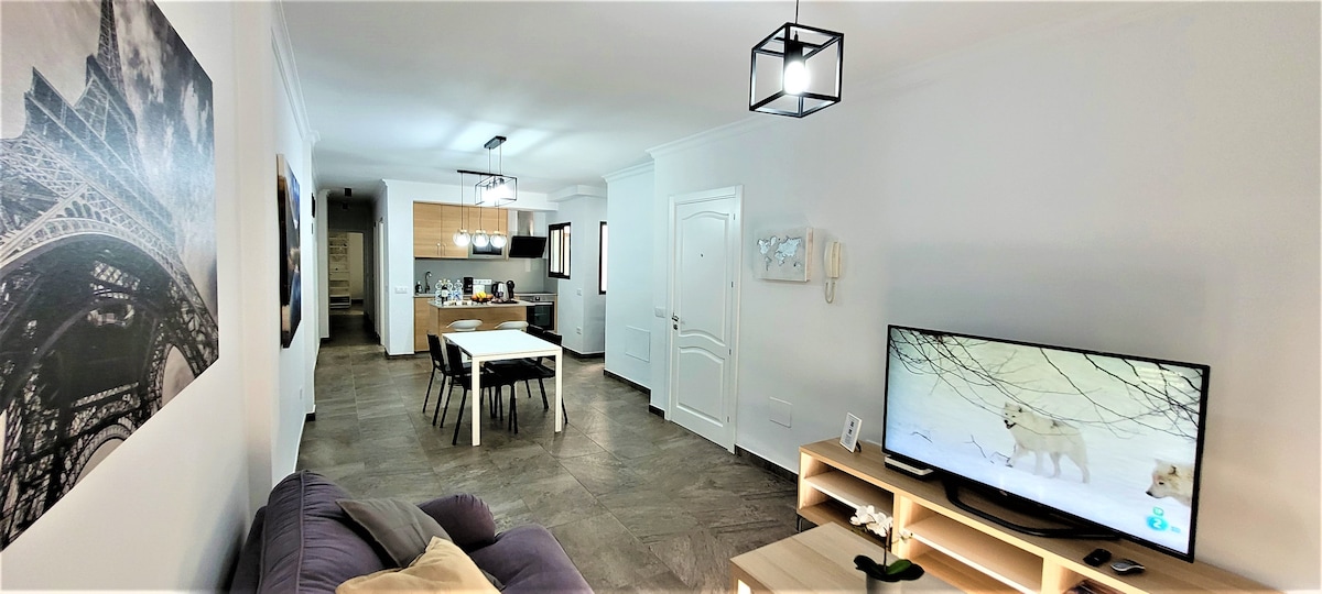 Annonce Airbnb populaire: Ocean Views 25 m. to Sea Newly Renovated Apartment à Agüimes