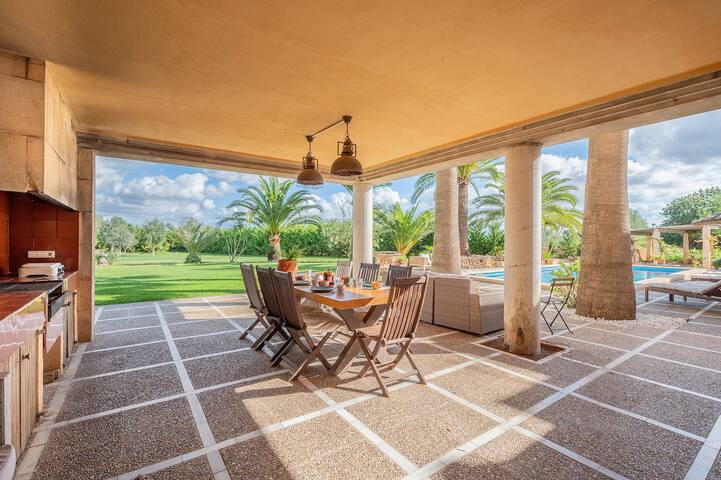 Casa de ensueño y un jardín vergel para 8 personas gallery image 4