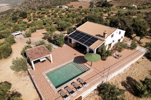 Villa Atienza en El Gastor