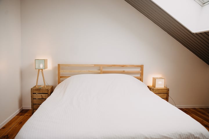 საძინებელი 1