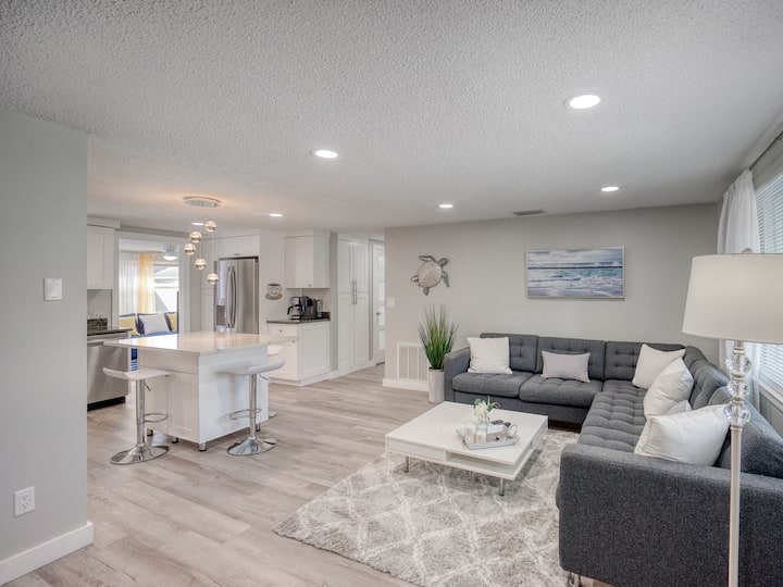 Florida Style Home ! - Tarpon Springs, FL