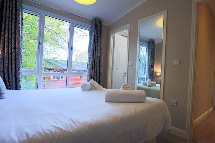 Copse Corner

Finlake Resort & Spa, Chudleigh, South Devon, TQ