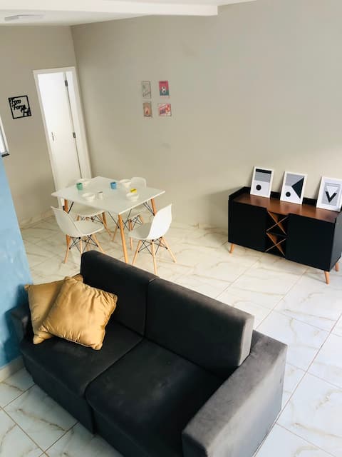 Entire house,  Affordable, Easy Access JB05