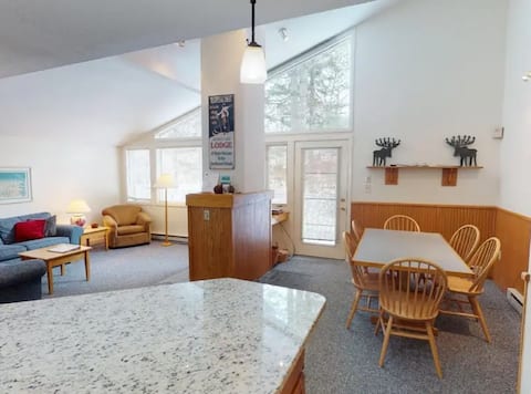 Mountain Sun Townhome, 3 BR 2.5 Baths, Sleeps 8