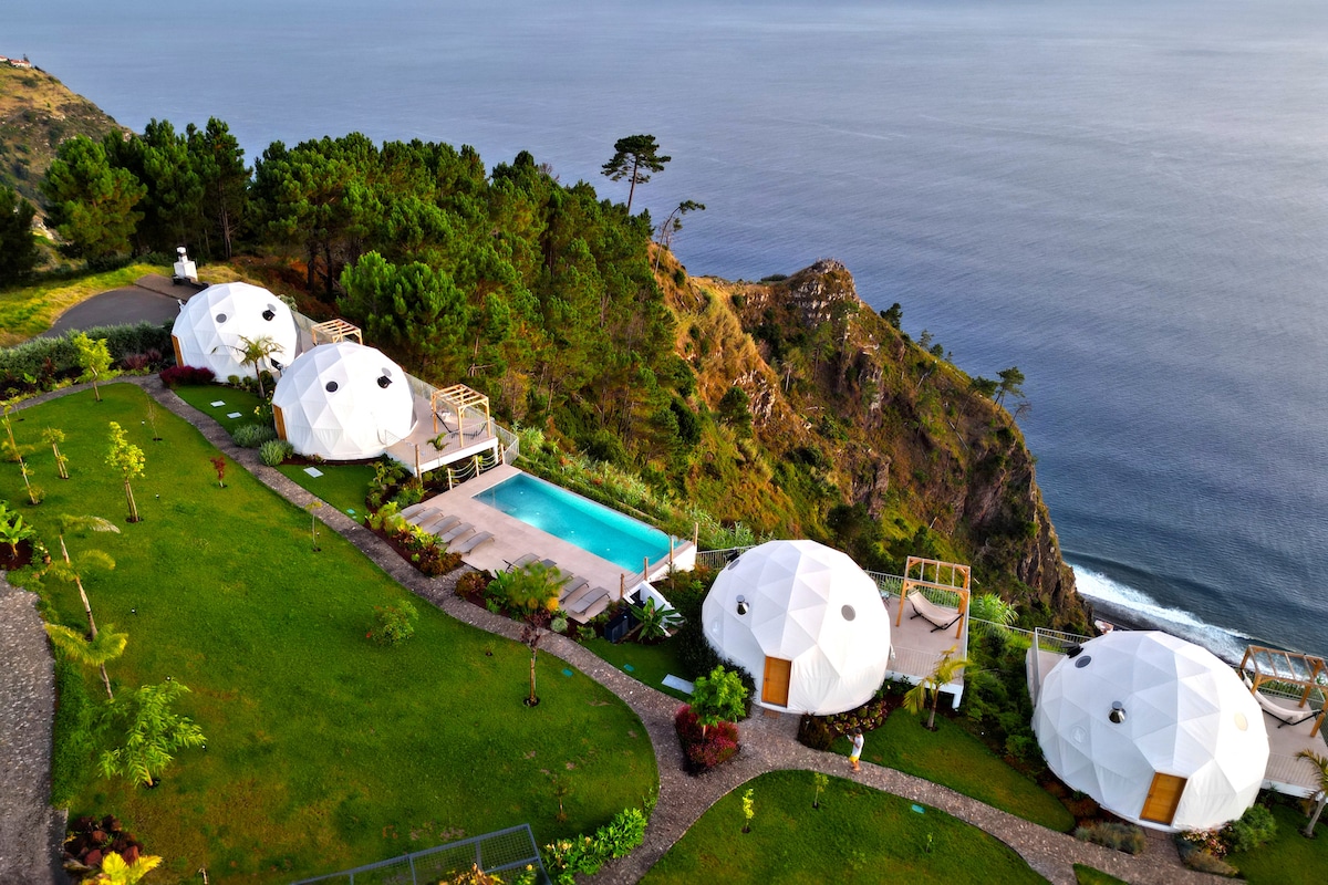 Anúncio popular: Vi Naturae Glamping - Dome 6 (Glamping) em Fajã Da Ovelha