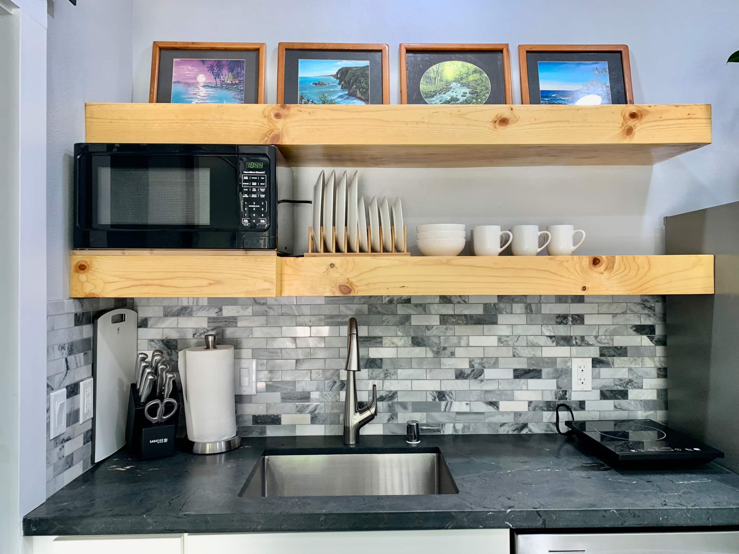 Guesthouse in Kailua-Kona · ★5.0 · 1 bedroom · 2 beds · 1 private bath - Image 5
