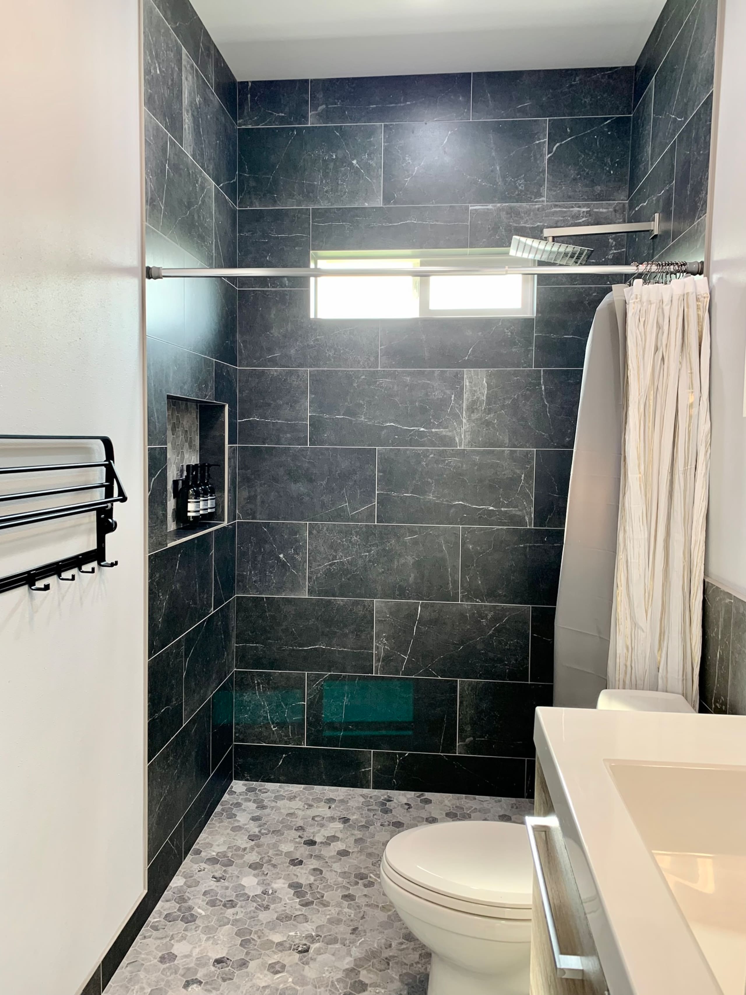 Guesthouse in Kailua-Kona · ★5.0 · 1 bedroom · 2 beds · 1 private bath - Image 14