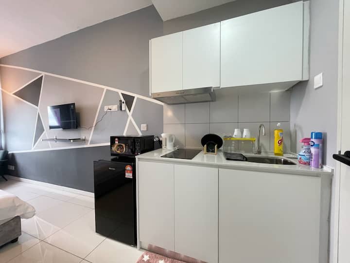 #Hsj2gl Cozy 1bedroom 2pax Wifi&netflix S&thomez民宿 - Dengkil