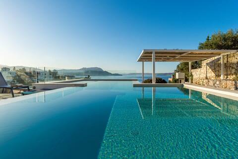 Luxury Villa Eureka