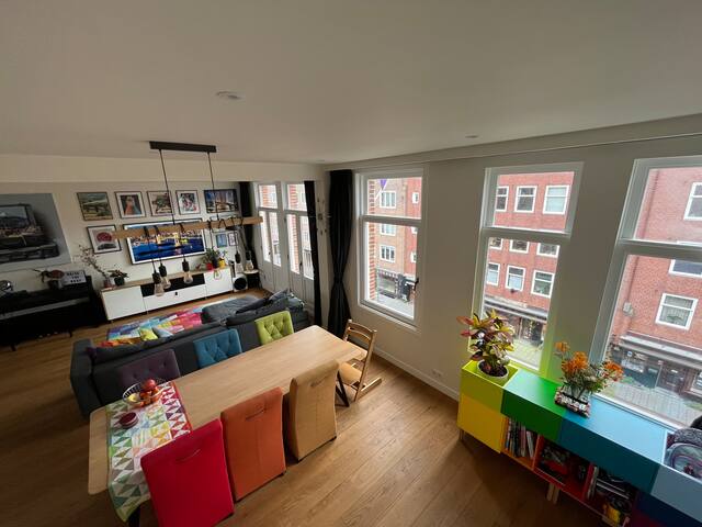 Luxurious Family Home – READ description! gallery image 3